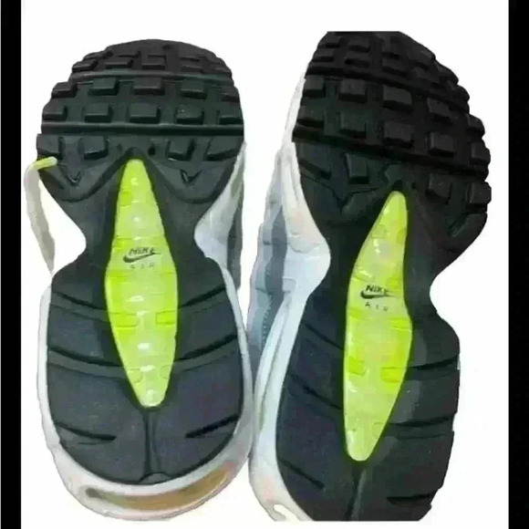 Air Max 95 Recraft GS Logos Pack Size 9.5 Nike Bright Neon Green 2021 - Picture 7 of 7